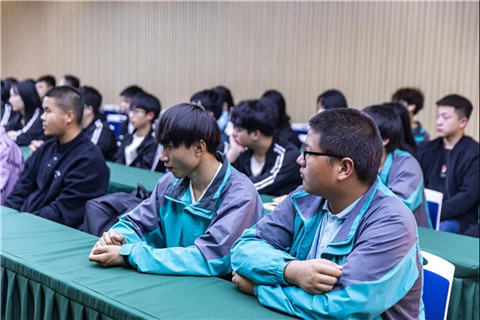 8-21040Q53S3.jpg